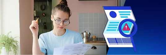 Foto de mulher analisando documentos e ilustração de uma lupa com um alerta sobre um boleto.