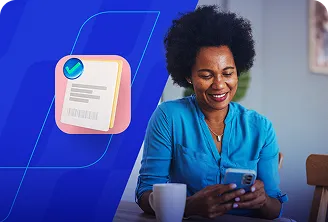 Uma mulher sorridente olhando para a tela do celular. Ao lado, a ilustração de um boleto.